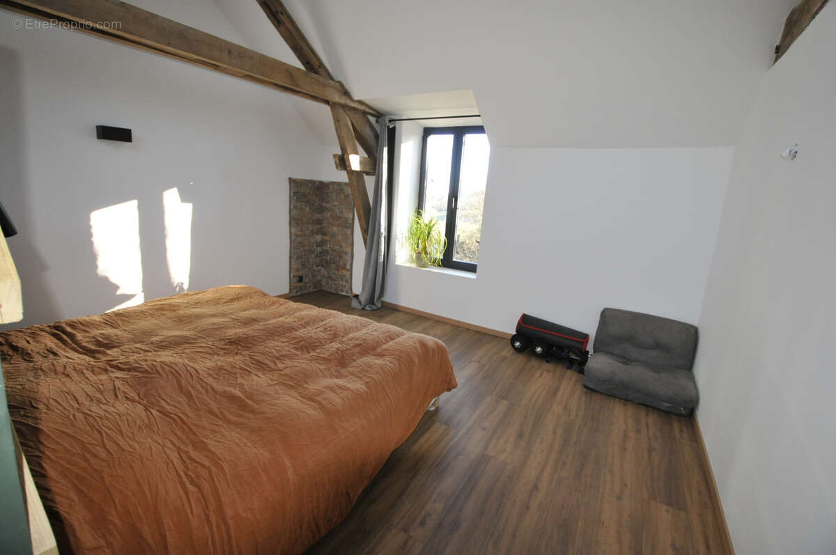 Maison à LA PORCHERIE