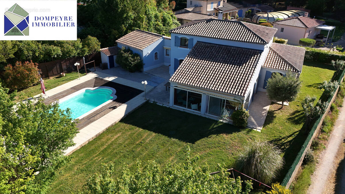 Maison à NANS-LES-PINS