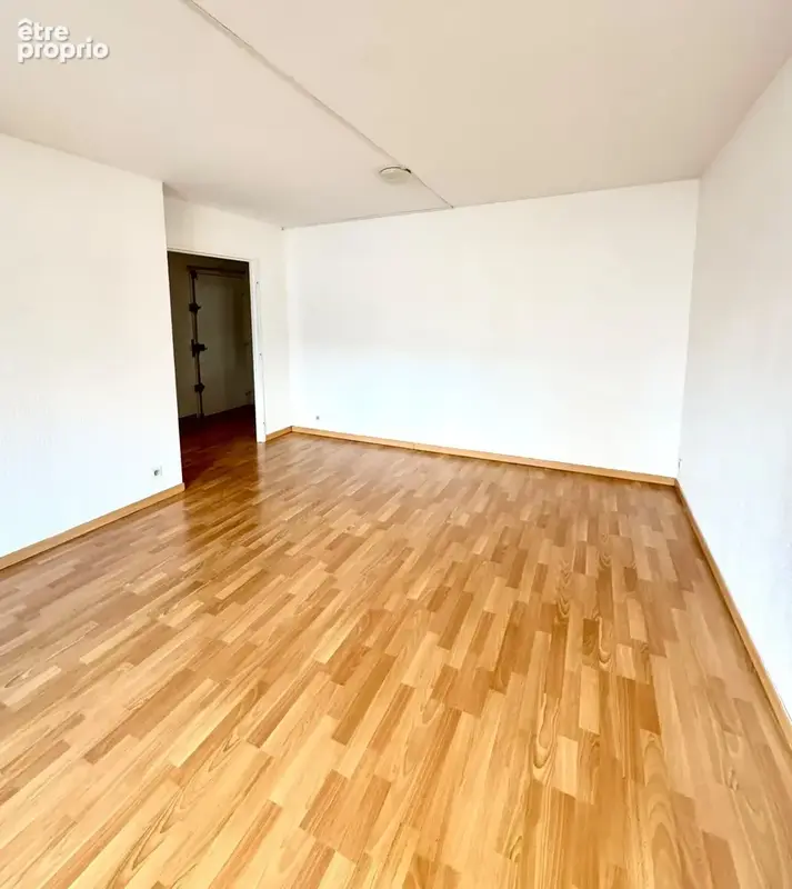 Appartement 3 pièces 66 m² à vendre à Puteaux (92800) - photo 2