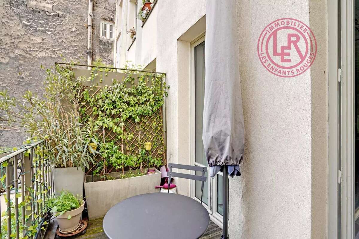 Appartement à PARIS-2E