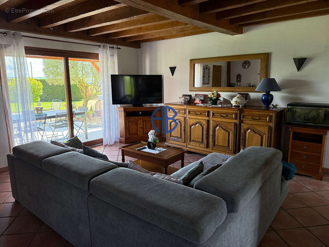 Maison à PAJAY