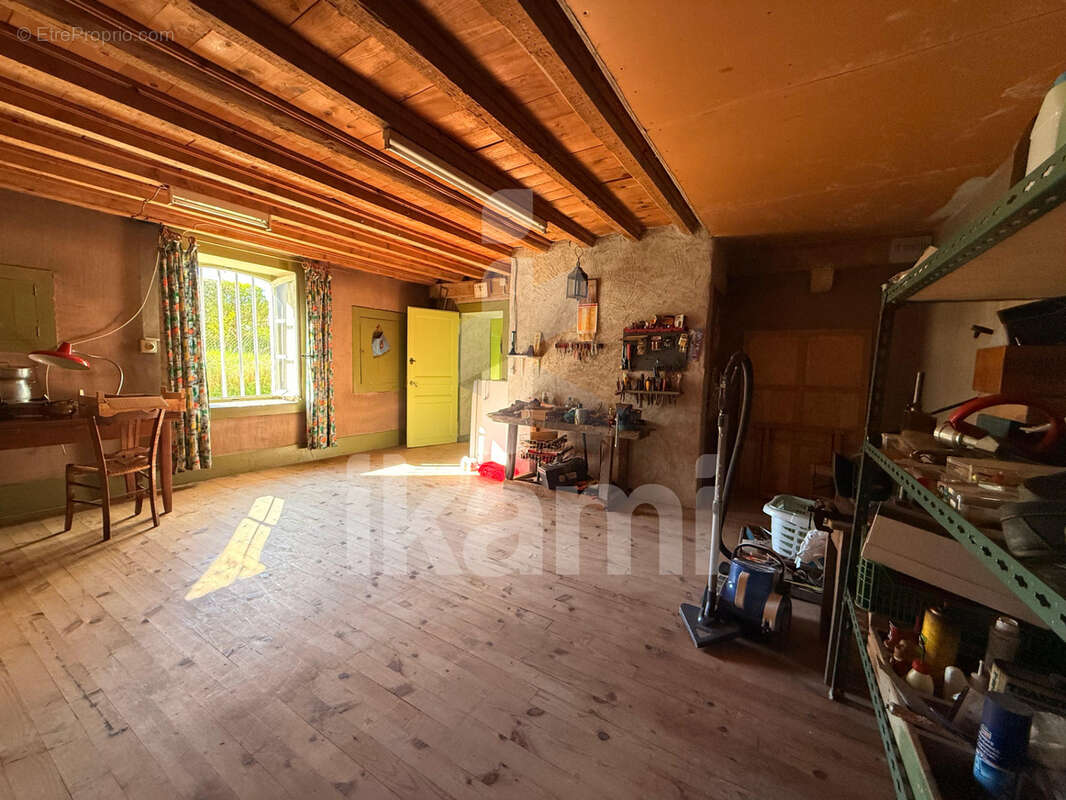 Maison à MONTAIN