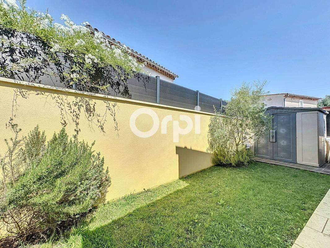 Maison à VILLENEUVE-LOUBET