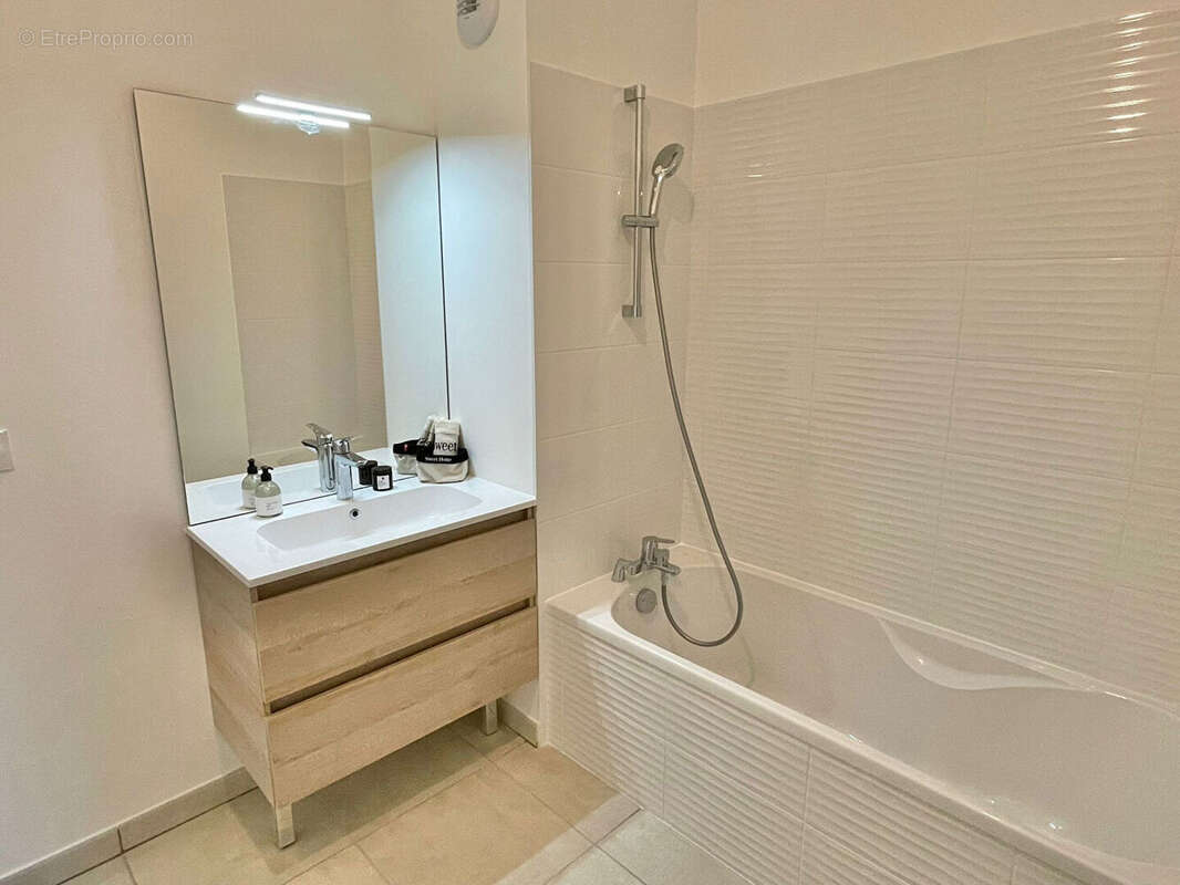 Appartement à LA VERPILLIERE