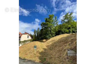 Terrain à LE CREUSOT