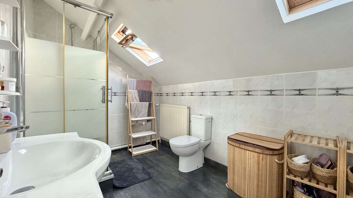 Maison à CORBEIL-ESSONNES