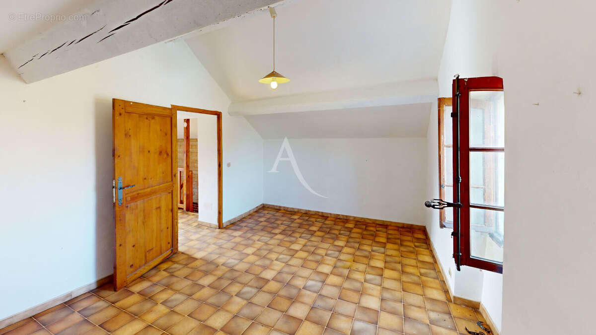 Maison à MARGUERITTES