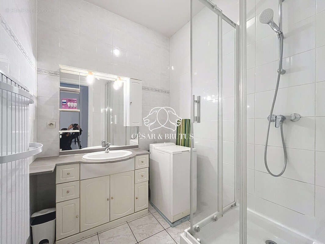 Appartement à LYON-8E