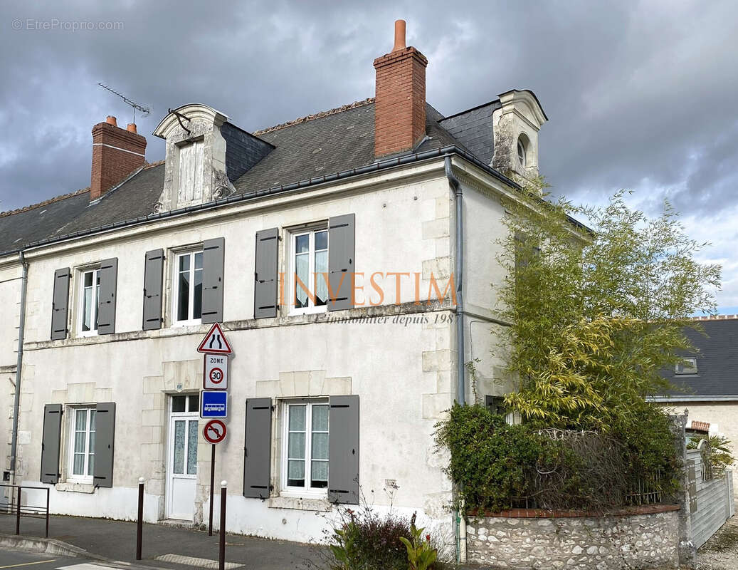 Maison à CELLETTES