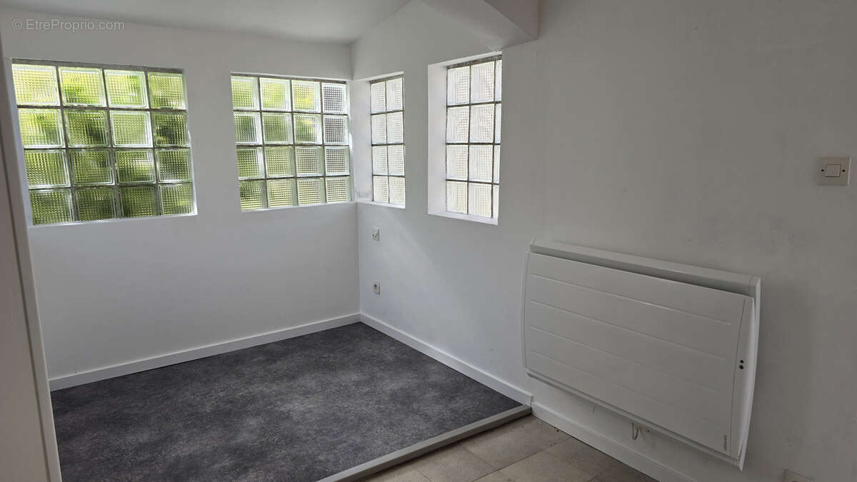 Appartement à LIMOURS