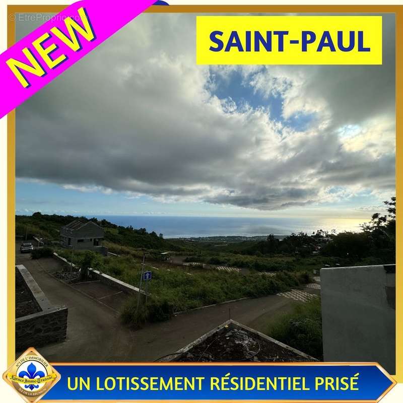 Terrain à SAINT-PAUL