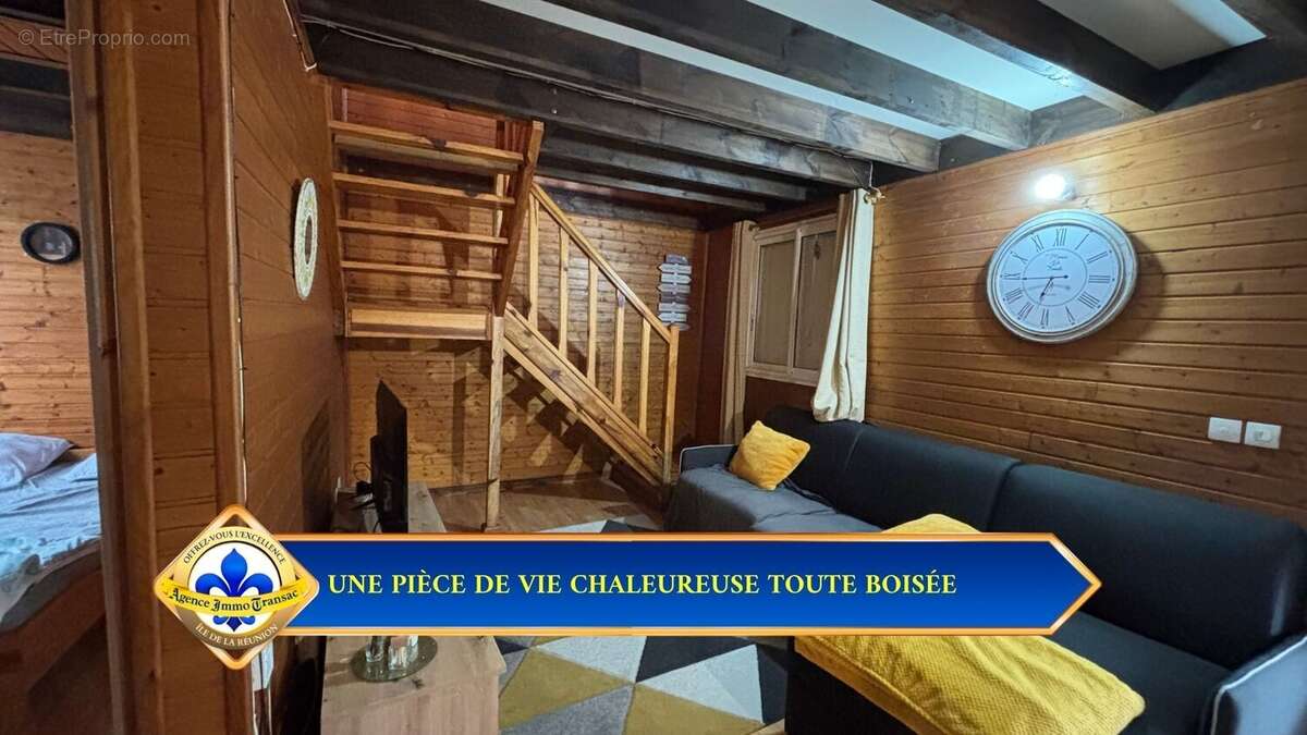 Maison à LA PLAINE-DES-PALMISTES