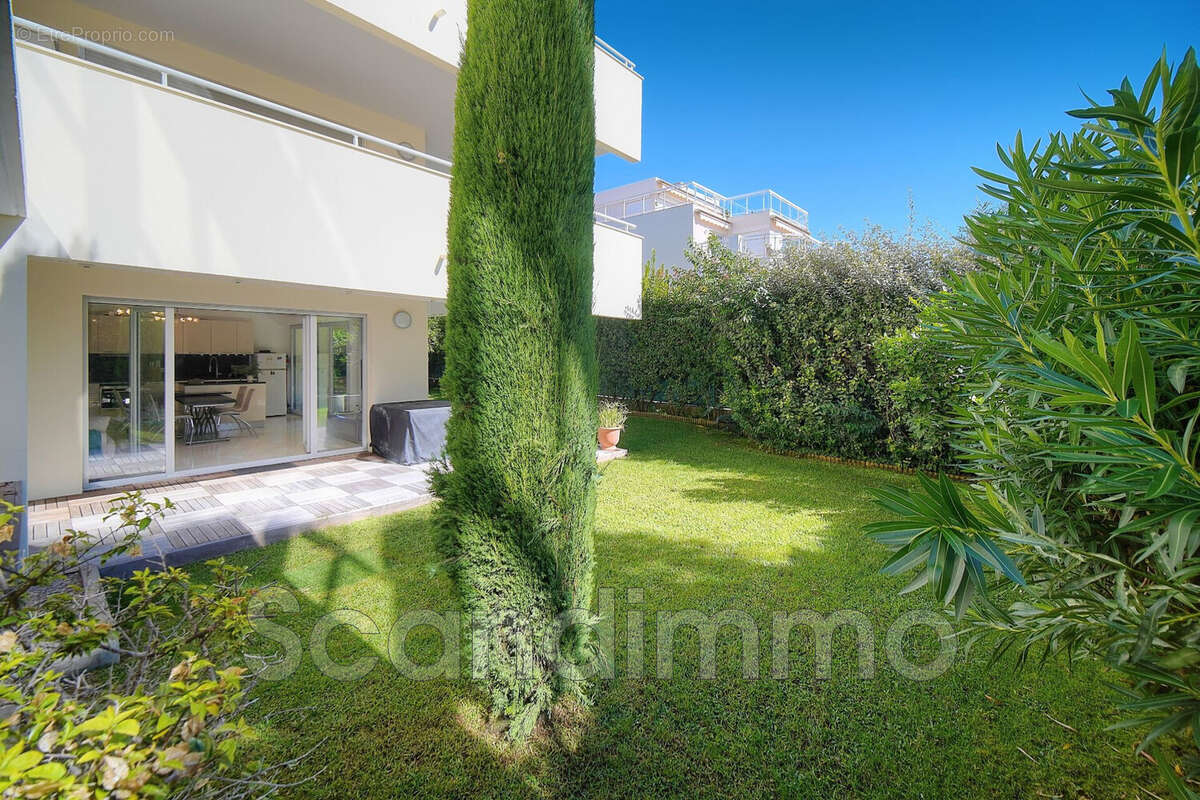 Appartement à ANTIBES