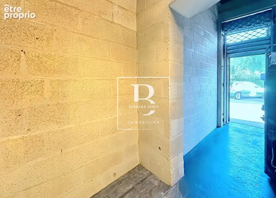 Commerce 102 m² à vendre à Sin-Le-Noble (59450) - photo 3
