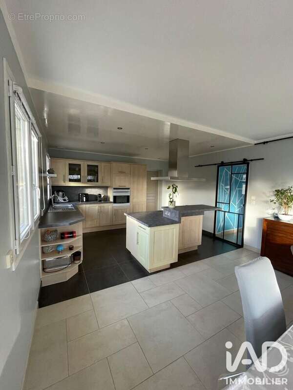 Maison 186 m² à Cottun  - photo 4