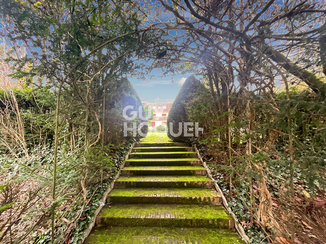 Maison à PRESLES-EN-BRIE