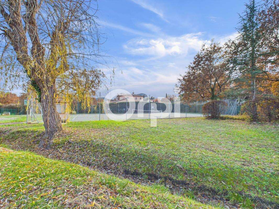 Maison à BAGNOLS-EN-FORET