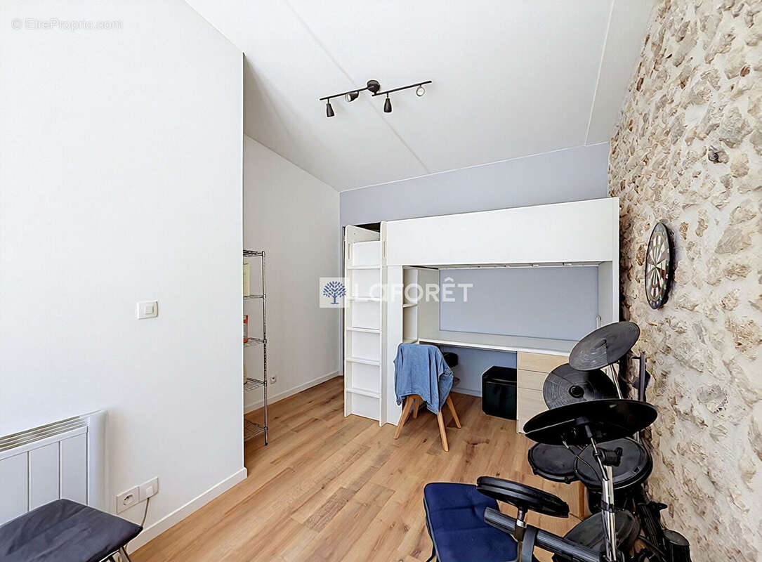 Maison de ville - 5 chambres et extérieur - photo 6