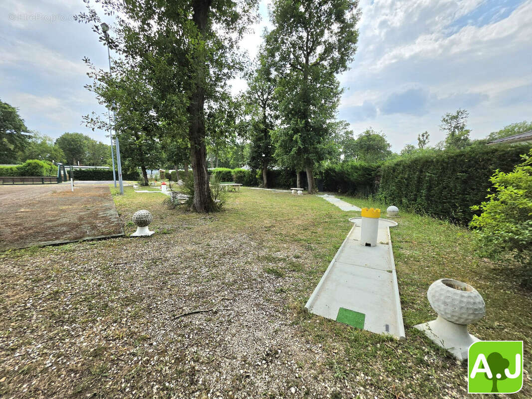 Terrain à EZY-SUR-EURE