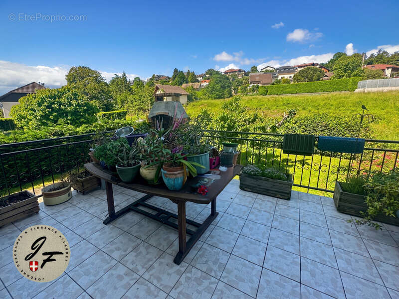 Maison à VIVIERS-DU-LAC