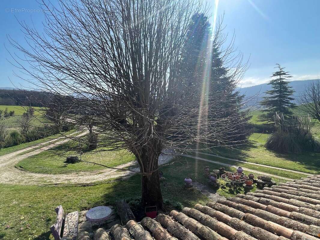 Maison 170 m² à Bourdeaux  - photo 8