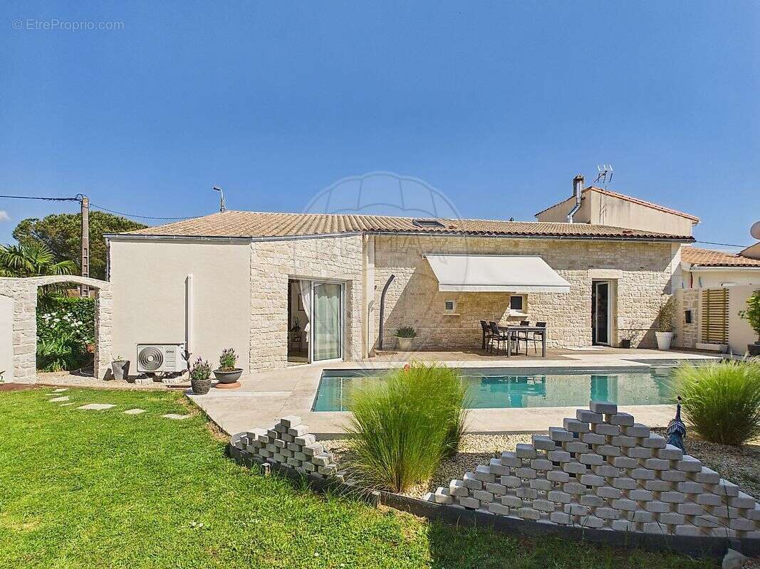 Maison à SAINT-PALAIS-SUR-MER