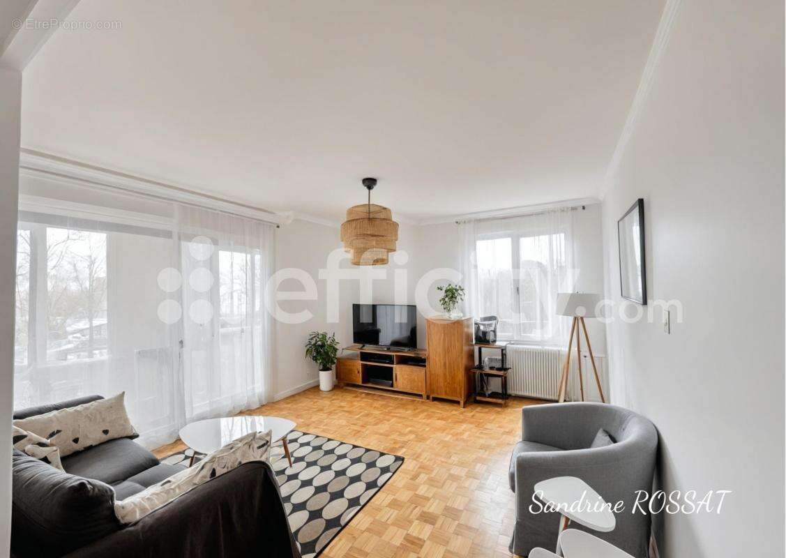 Appartement à LYON-5E