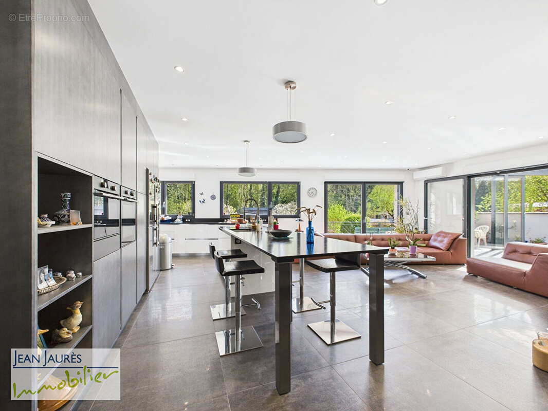 Maison Contemporaine sur Sainte Savine - photo 2