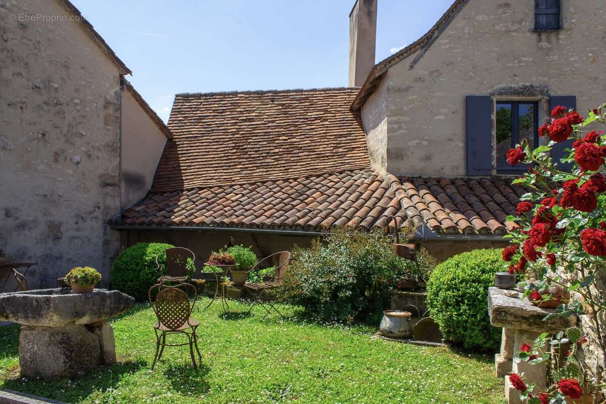 Maison à VERS