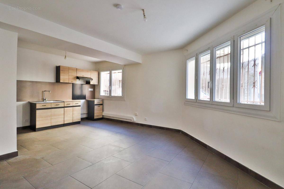 Appartement à BEZIERS