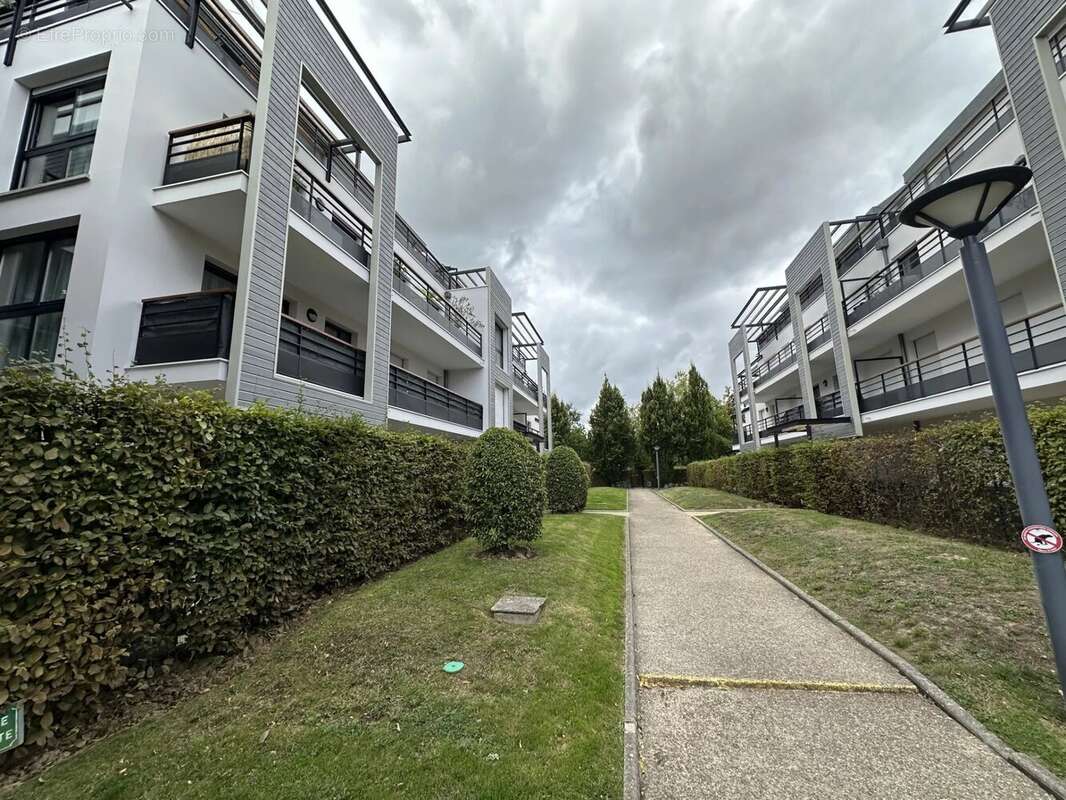 Appartement à BOIS-D&#039;ARCY