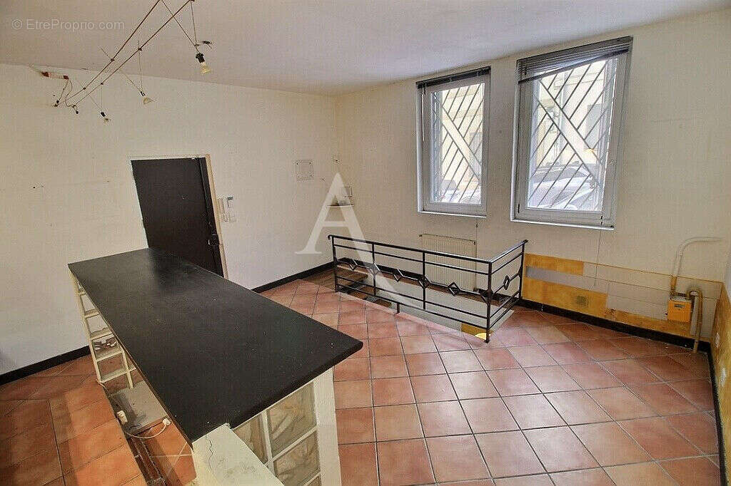 Appartement à MARSEILLE-6E