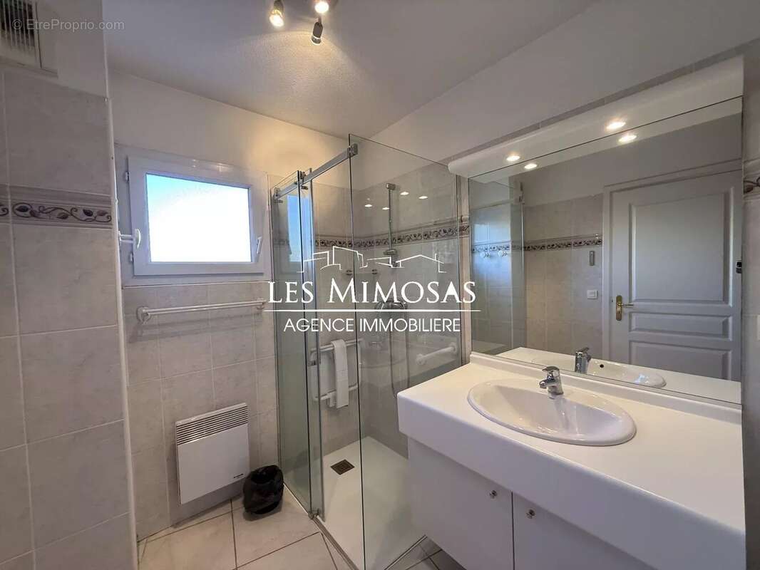 Appartement à SAINT-RAPHAEL