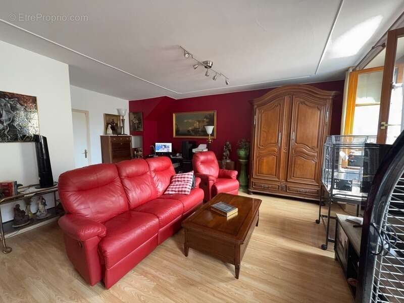 Maison atypique 180 m² – Centre Jussey (70) – Fort potentiel - photo 5