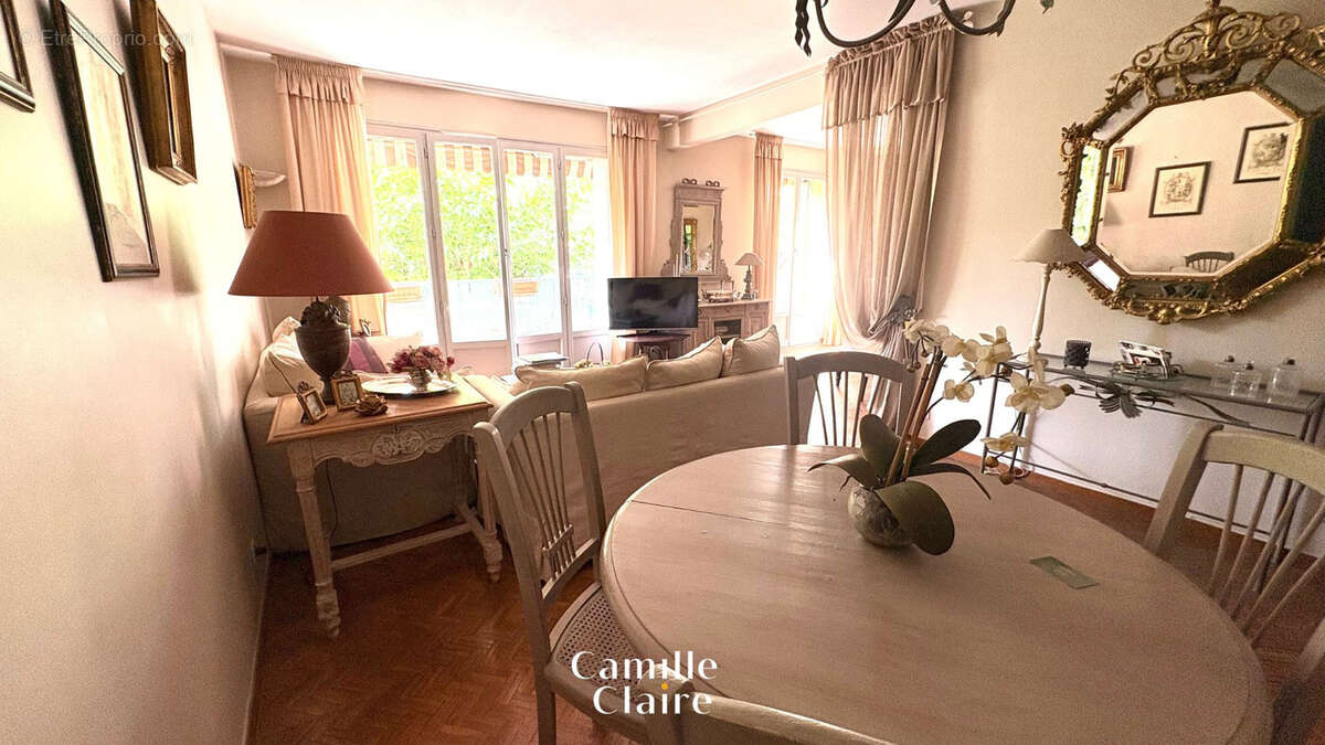 Appartement à ARLES