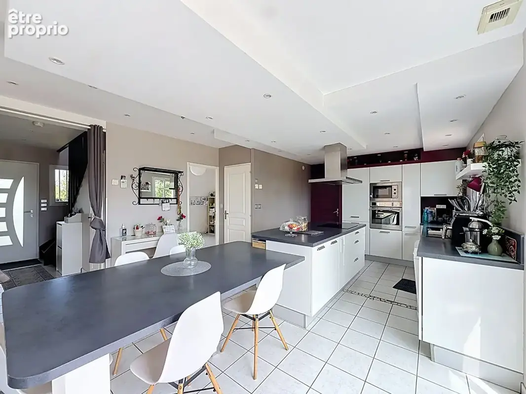 Maison contemporaine familiale de 5 chambres - photo 4