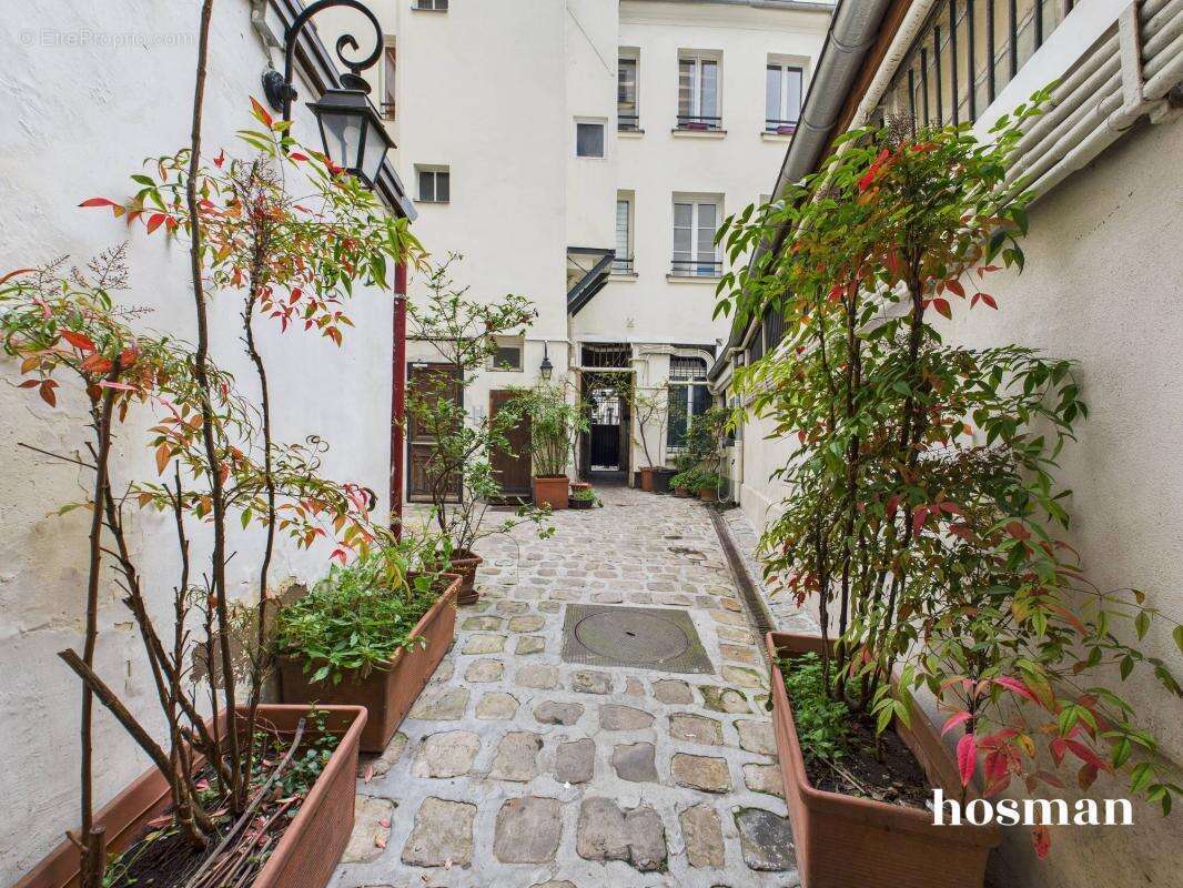 Appartement à PARIS-11E