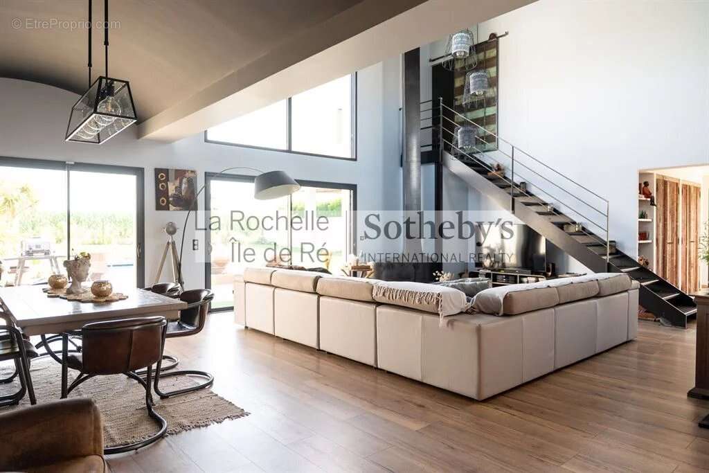 Villa contemporaine de 360 m2 - photo 11
