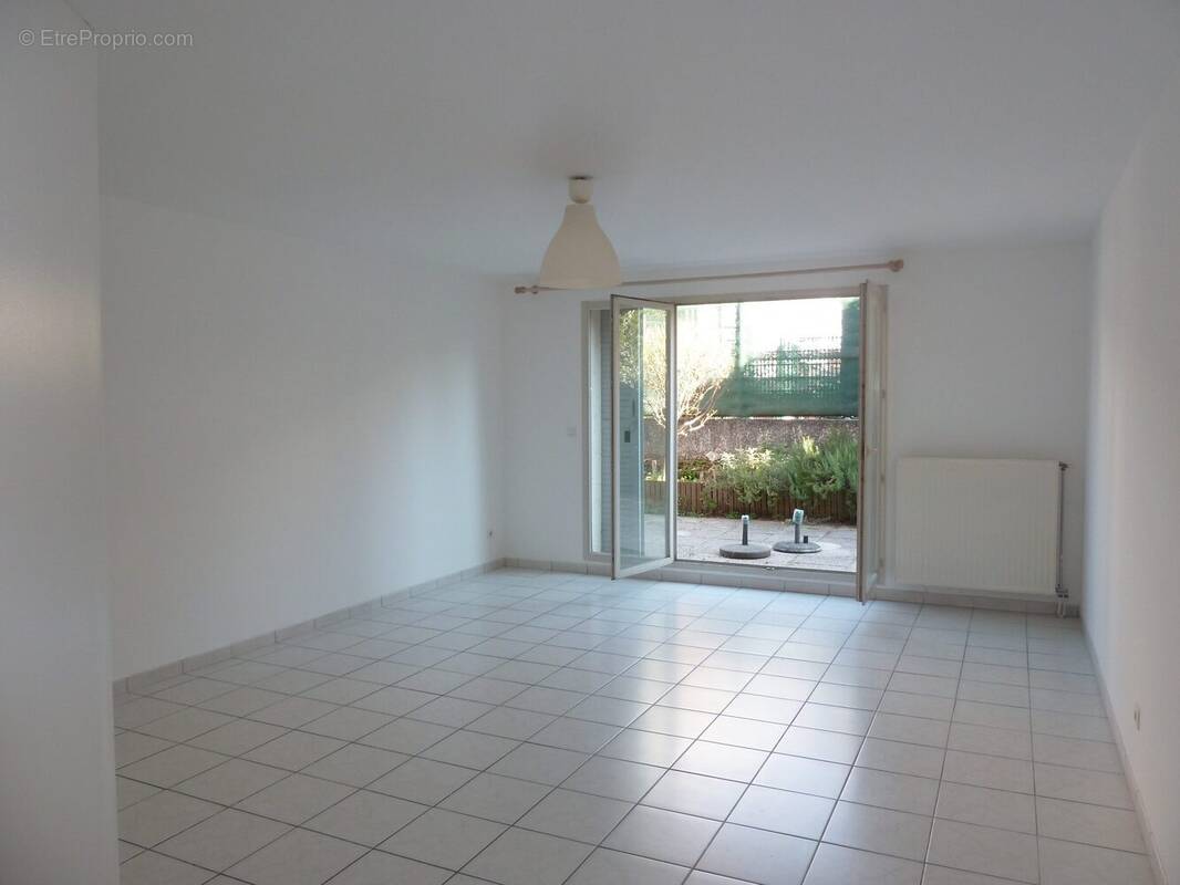 Appartement à LYON-8E