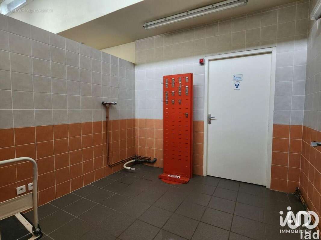 Photo 8 - Commerce à DUNIERES