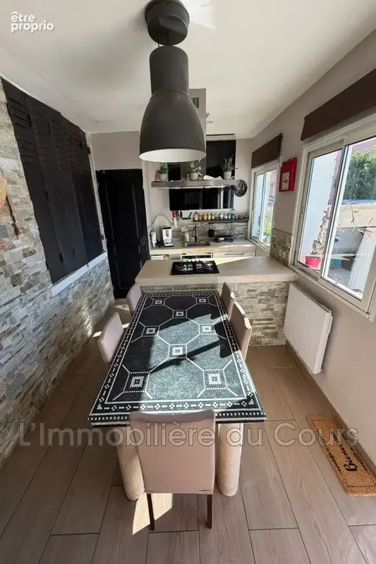 Maison 9 pièces 140 m² à vendre à Martigues (13500) - photo 2