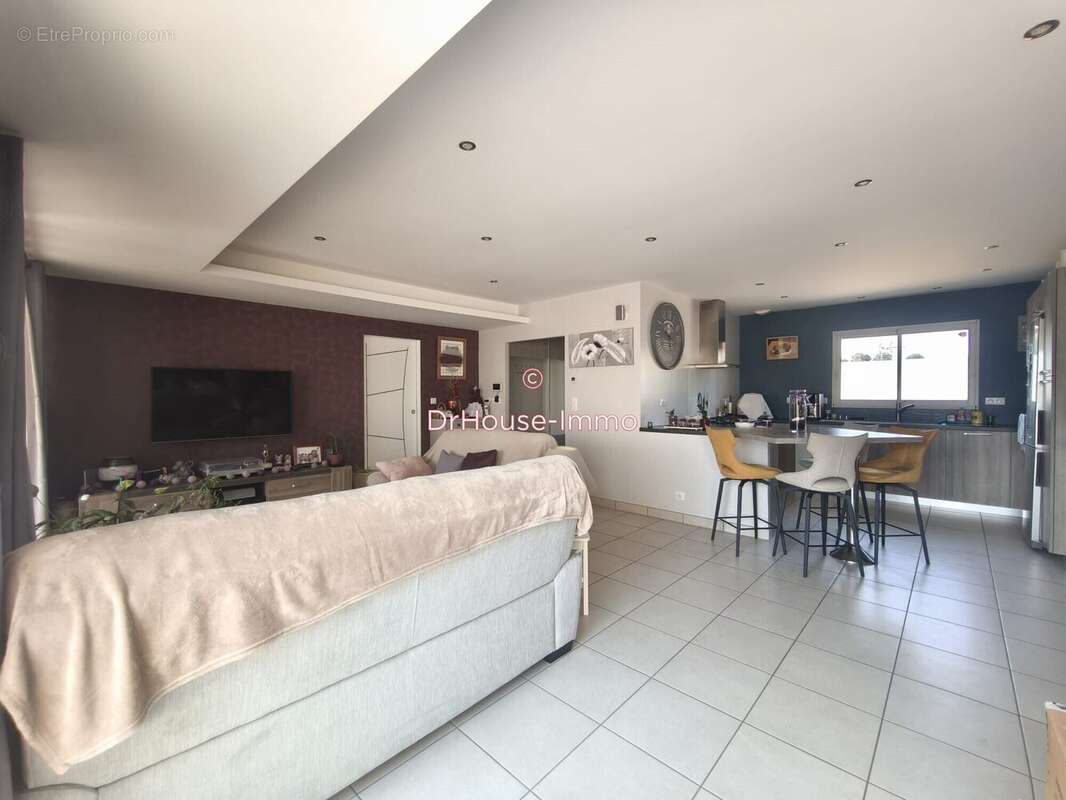 Maison 145 m² à Champcevinel  - photo 16