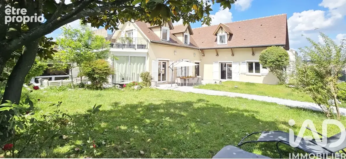 Photo 1 - Maison à MONTEVRAIN