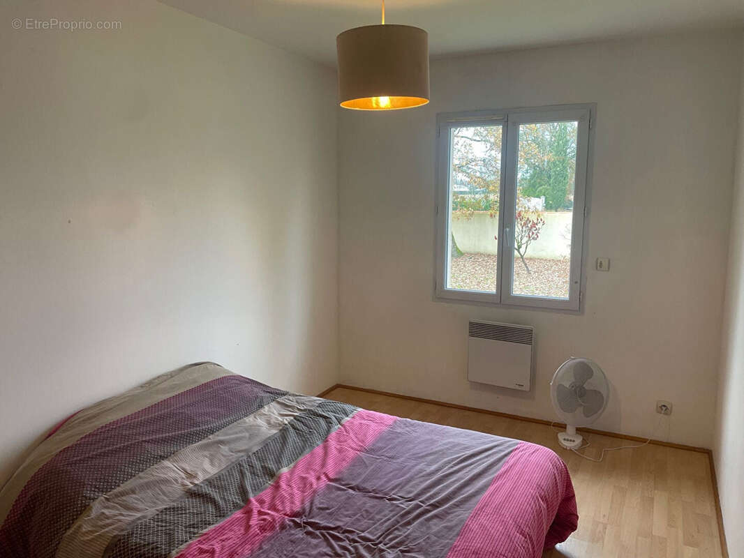 Maison à NOTRE-DAME-DE-SANILHAC