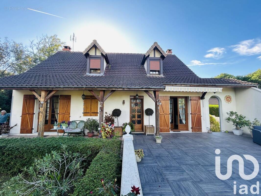 Photo 1 - Maison à SAINT-REMY