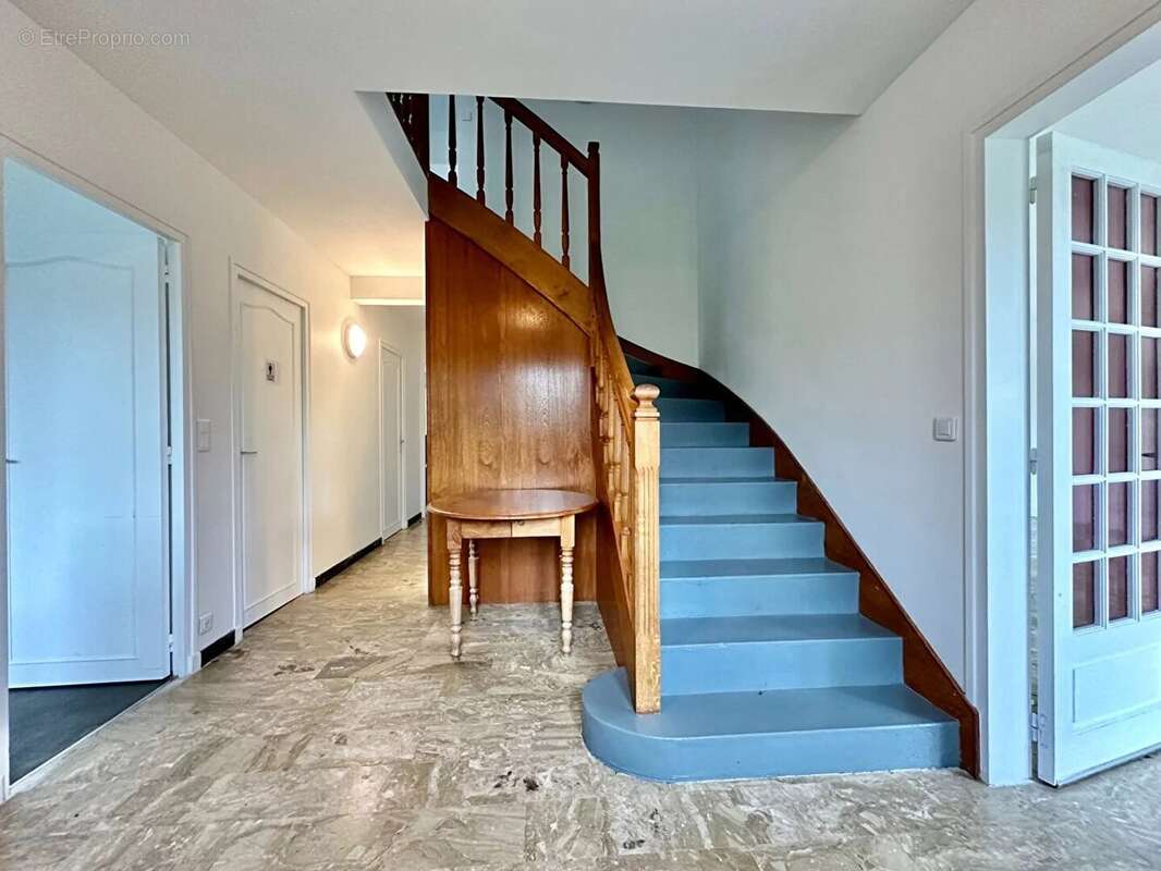 Maison à MONTMORENCY