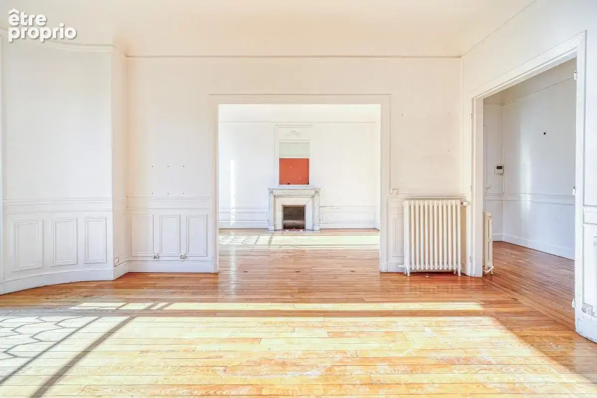 PARIS 7ᵉ — RUE CLER — 2 chambres 98m2 - photo 12