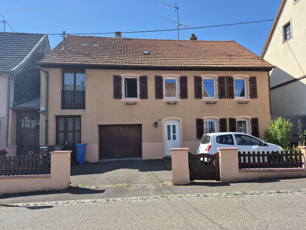 Maison 163m2 habitables sur 4.50 ares et plus de 250m2 de dépendances - photo 11