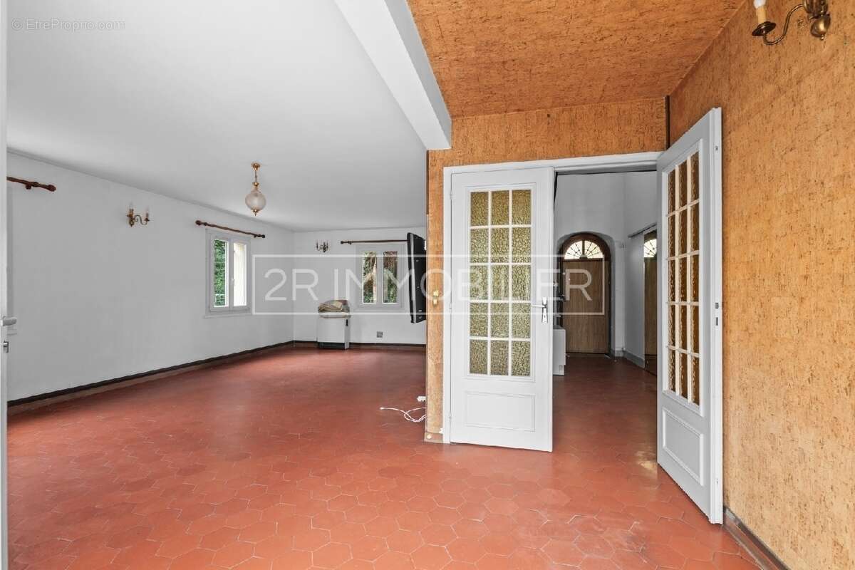 Maison à LAGNY-SUR-MARNE