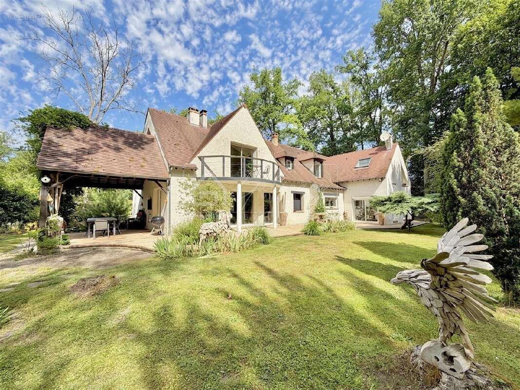 Maison à NOISY-SUR-ECOLE